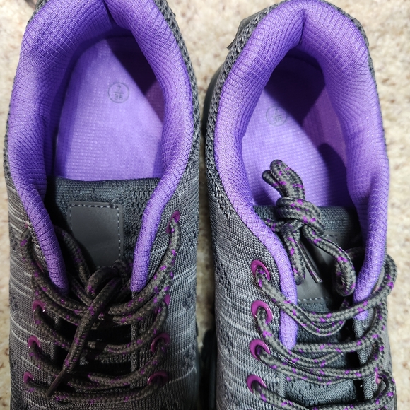 Women's Gray & Purple Hiking Shoes size 7 - Picture 3 of 6